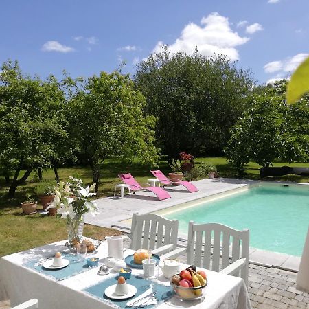 Bed and Breakfast Au Logis De La Mongie Soullans Екстер'єр фото