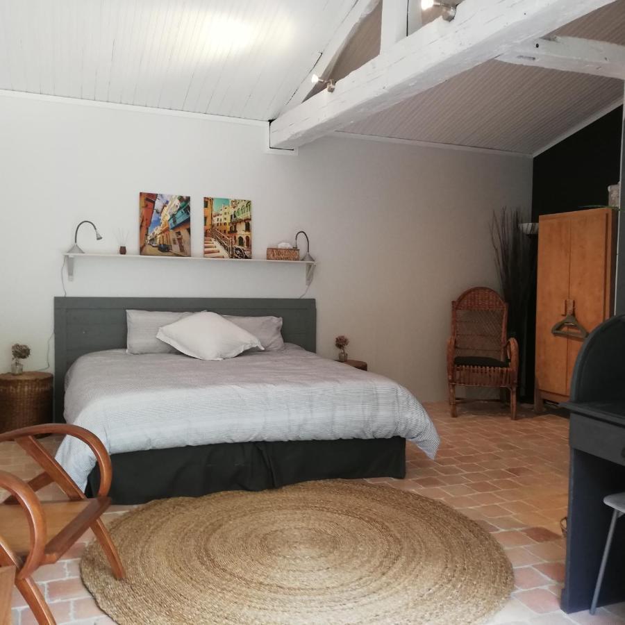 Bed and Breakfast Au Logis De La Mongie Soullans Екстер'єр фото